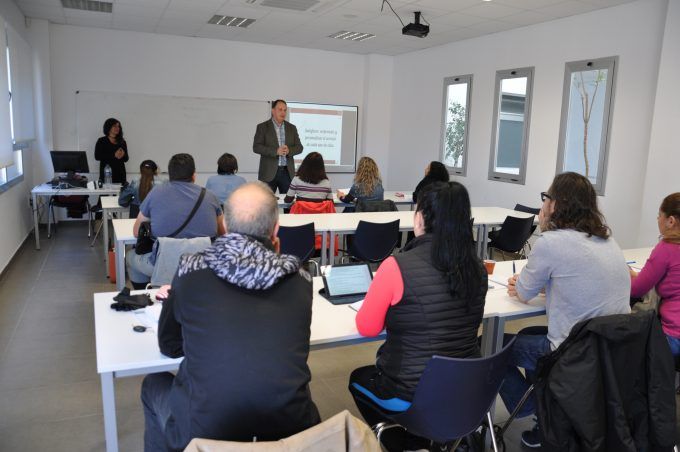2208 CURSOS