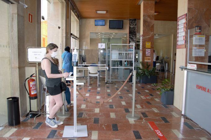 Atenció i Tràmits ,1