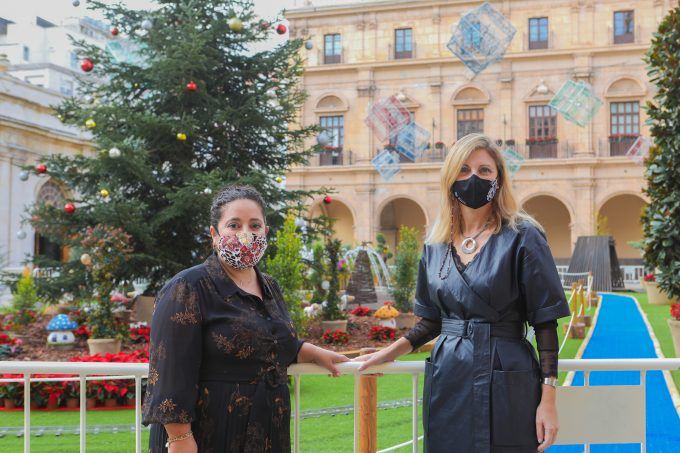 12-12-20 Marco y Escuder en el jardín efímero