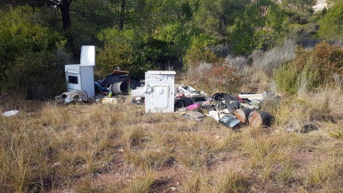 Imatge d'enderrocs il·legals a Castelló