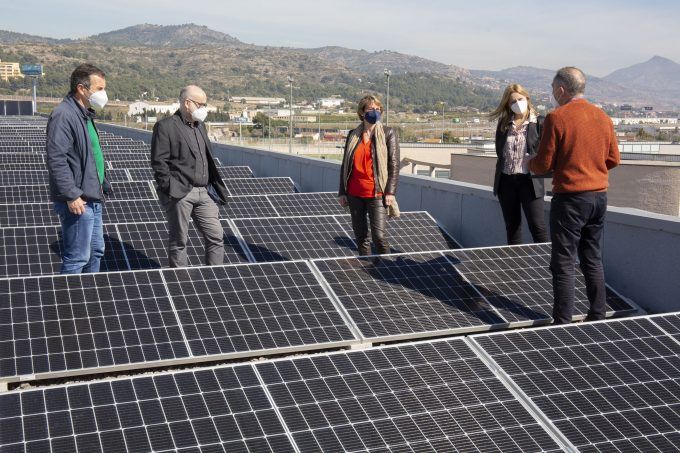 uji solar fotovoltaico cambio climático uji solar fotovoltaico cambio climático