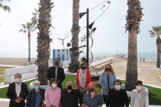 Escultura salvemos el mediterraneo benicassim