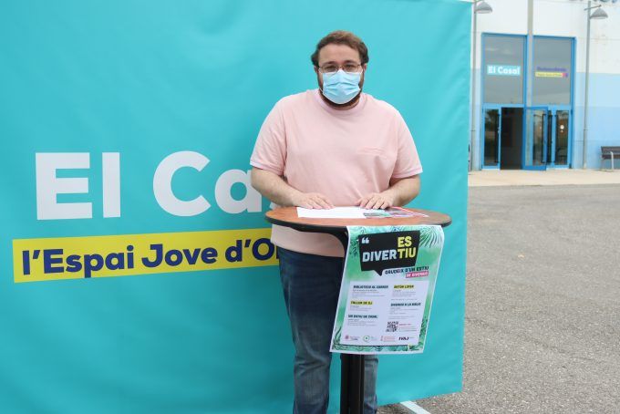 Vicent Bou - Casal Jove