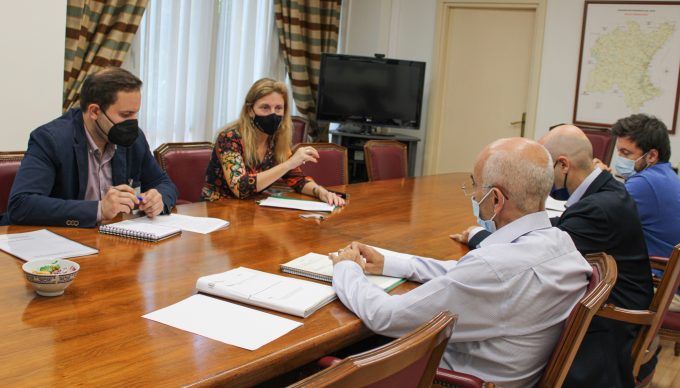 Marco y López se reúnen con la CHJ Marco y López se reúnen con la CHJ