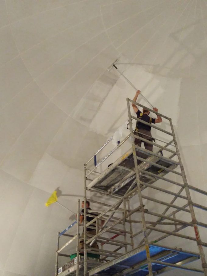 tasques manteniment cúpula Planetari