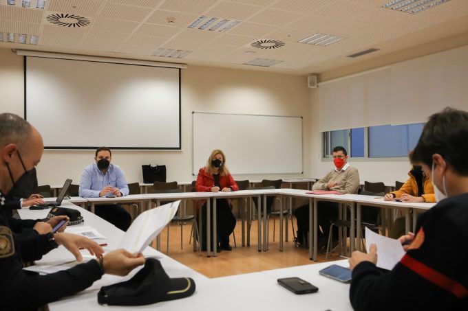 30-12-21 Marco, Donate y López en la reunión de Cecopal