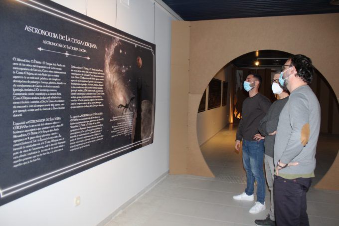 Exposició en el  Planetario