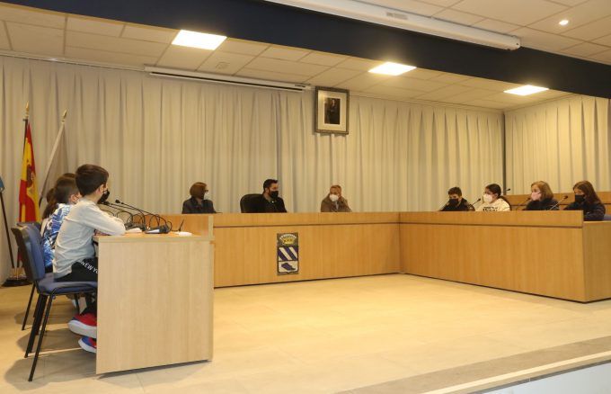 Pleno consell infancia juventud lalcora Pleno consell infancia juventud lalcora