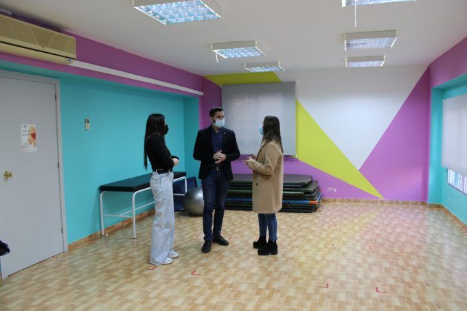 Visita de Falomir al Casal Jove lalcora Visita de Falomir al Casal Jove lalcora