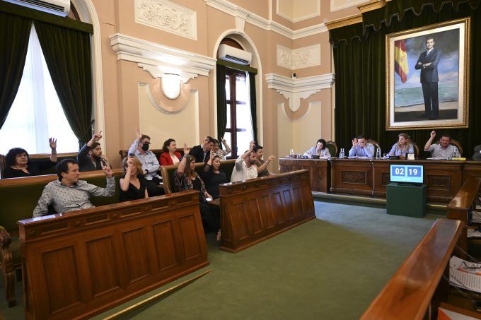 28-05-22 Votación del equipo de Gobierno en la sesión plenaria 28-05-22 Votación del equipo de Gobierno en la sesión plenaria