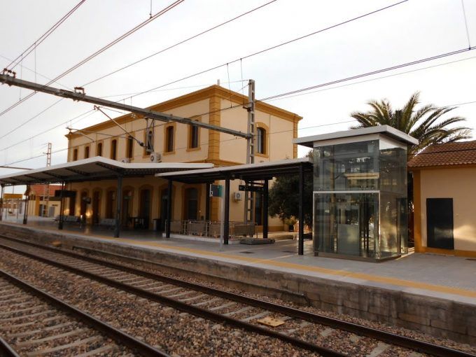 Estacion renfe vinaros corredor mediterraneo Estacion renfe vinaros corredor mediterraneo