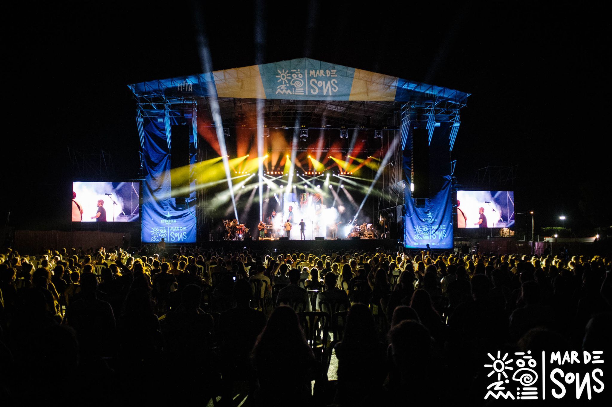 Escenario festival mar de sons