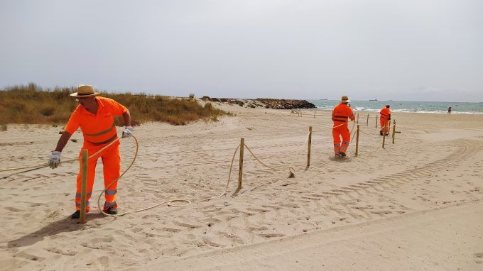 talanquera platja Gurugú talanquera platja Gurugú