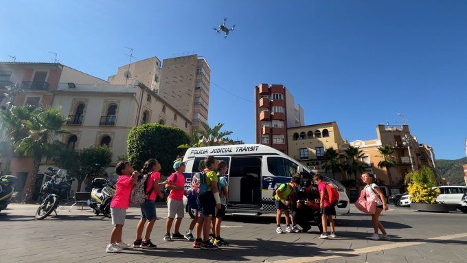 Niños Policía Onda