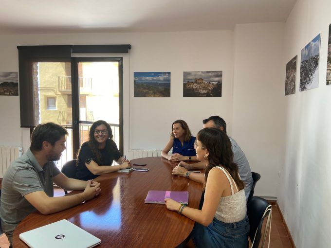 Reunión en Ports