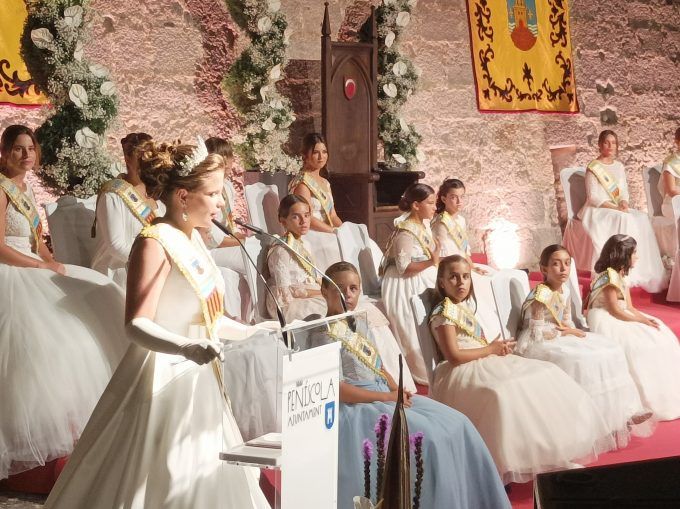 proclamacion reina fiestas peniscola