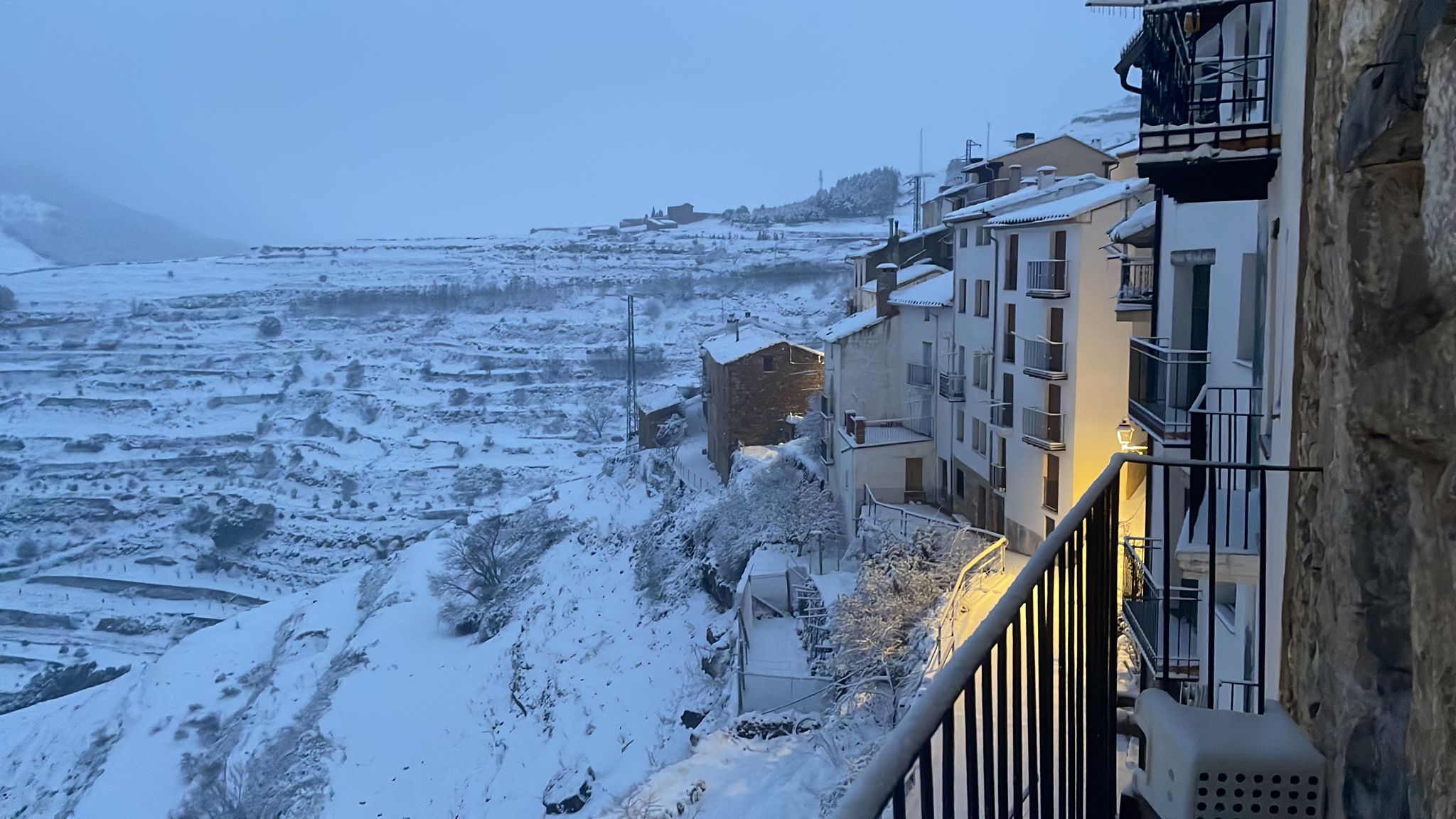 Ares del Maestrat, coberta de neu