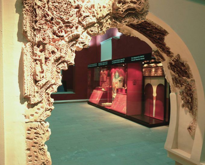 castillo museo dentro onda castillo museo dentro onda