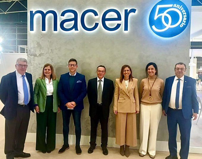 Visita a Macer Cevisama Visita a Macer Cevisama