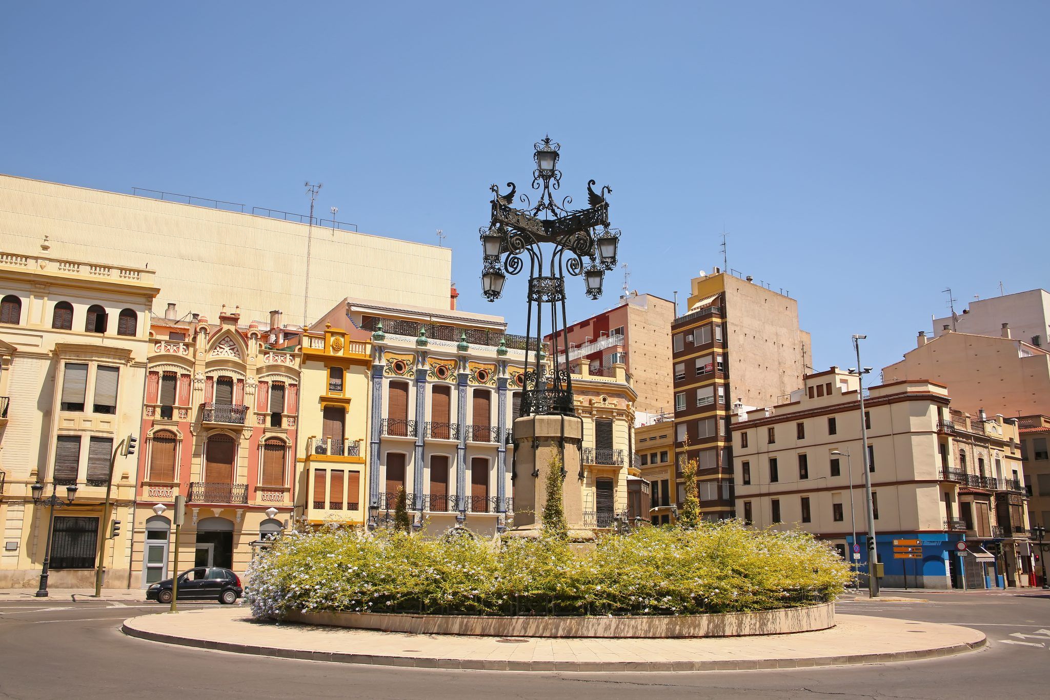 Façanes d'edificis de Castelló Façanes d'edificis de Castelló