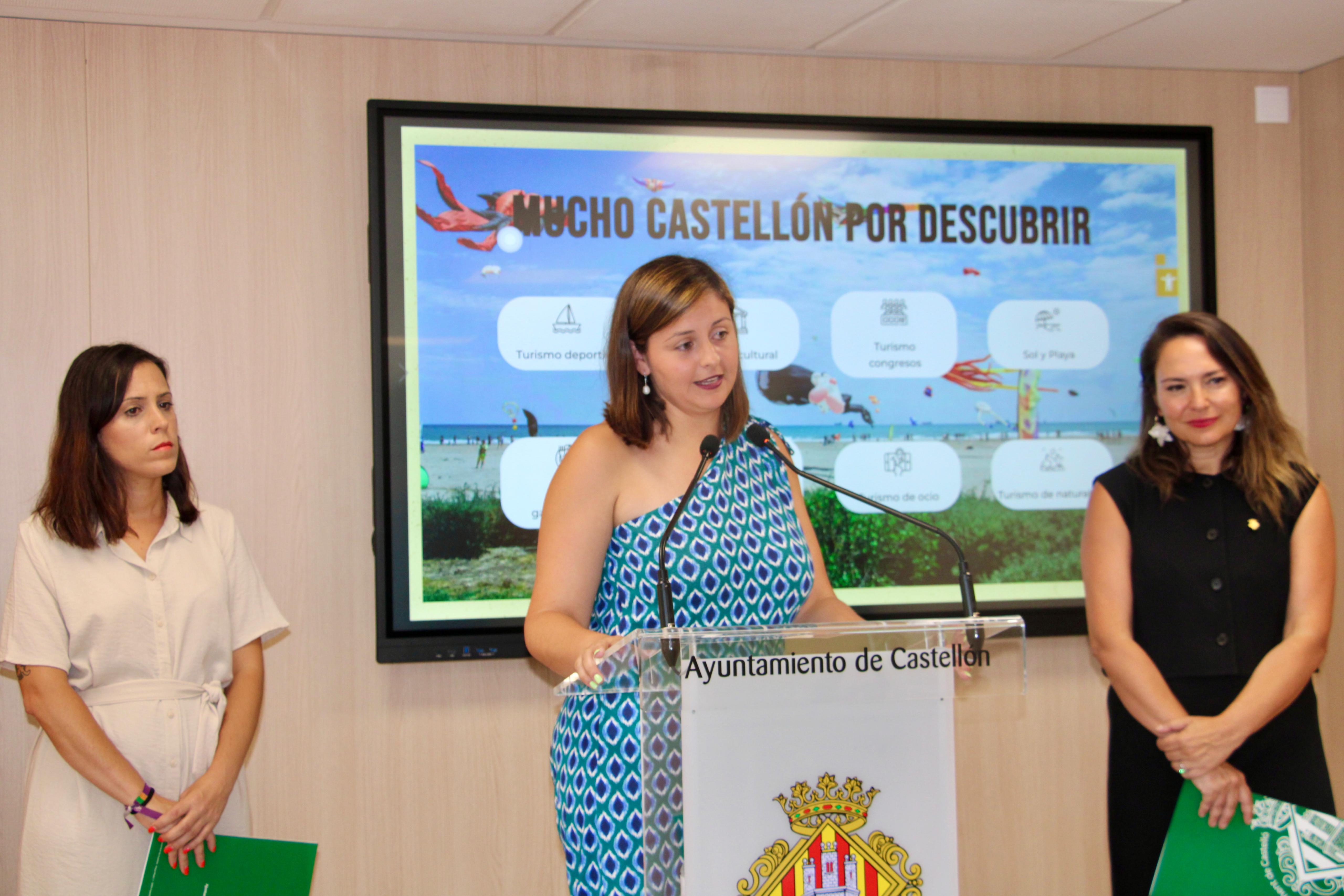 (De izquierda a derecha). Las ediles del Ayuntamiento de Castellón Ester Giner, Arantxa Miralles y Maica Hurtado