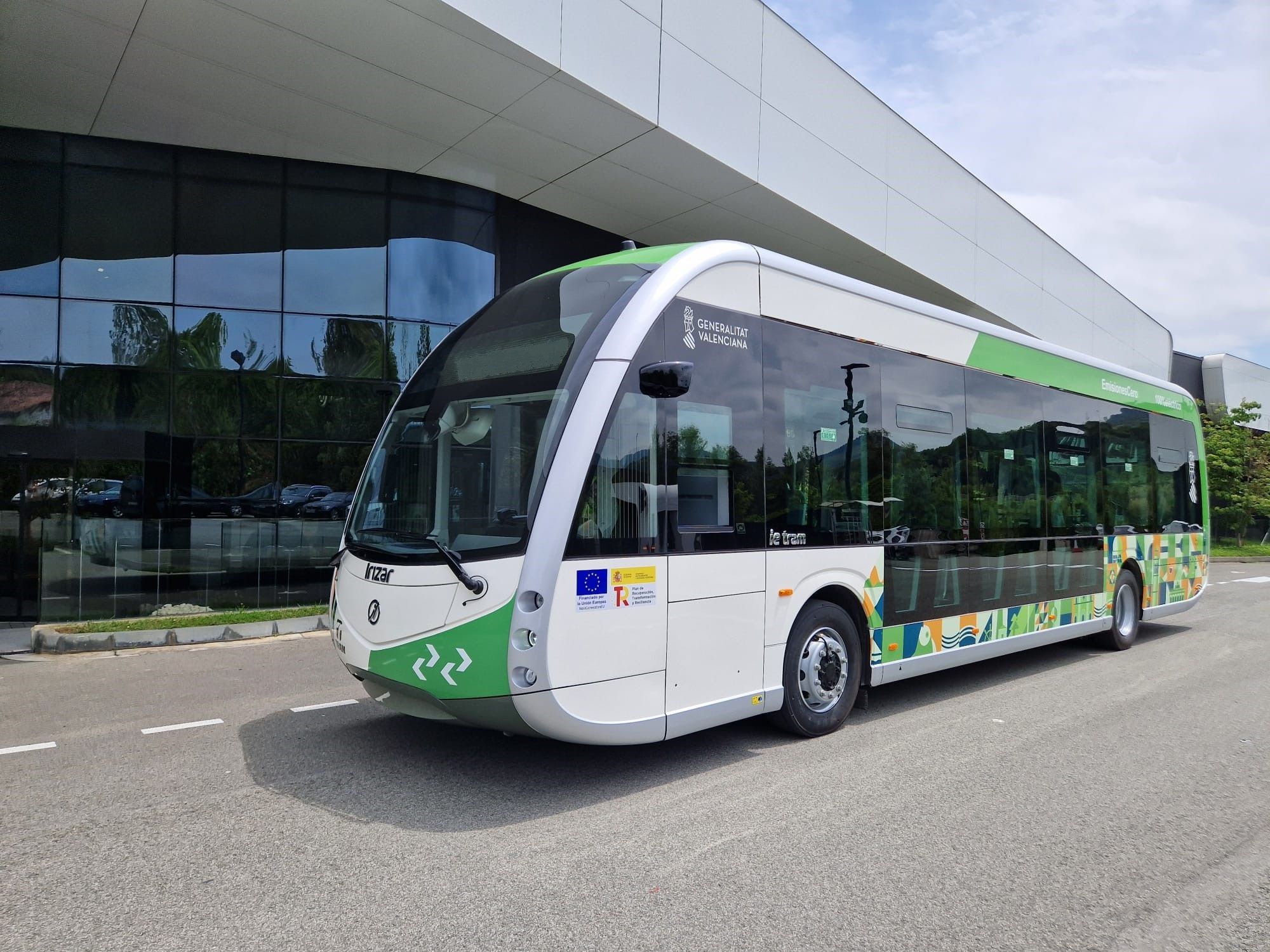 Nou vehicle elèctric del TRAM de Castelló