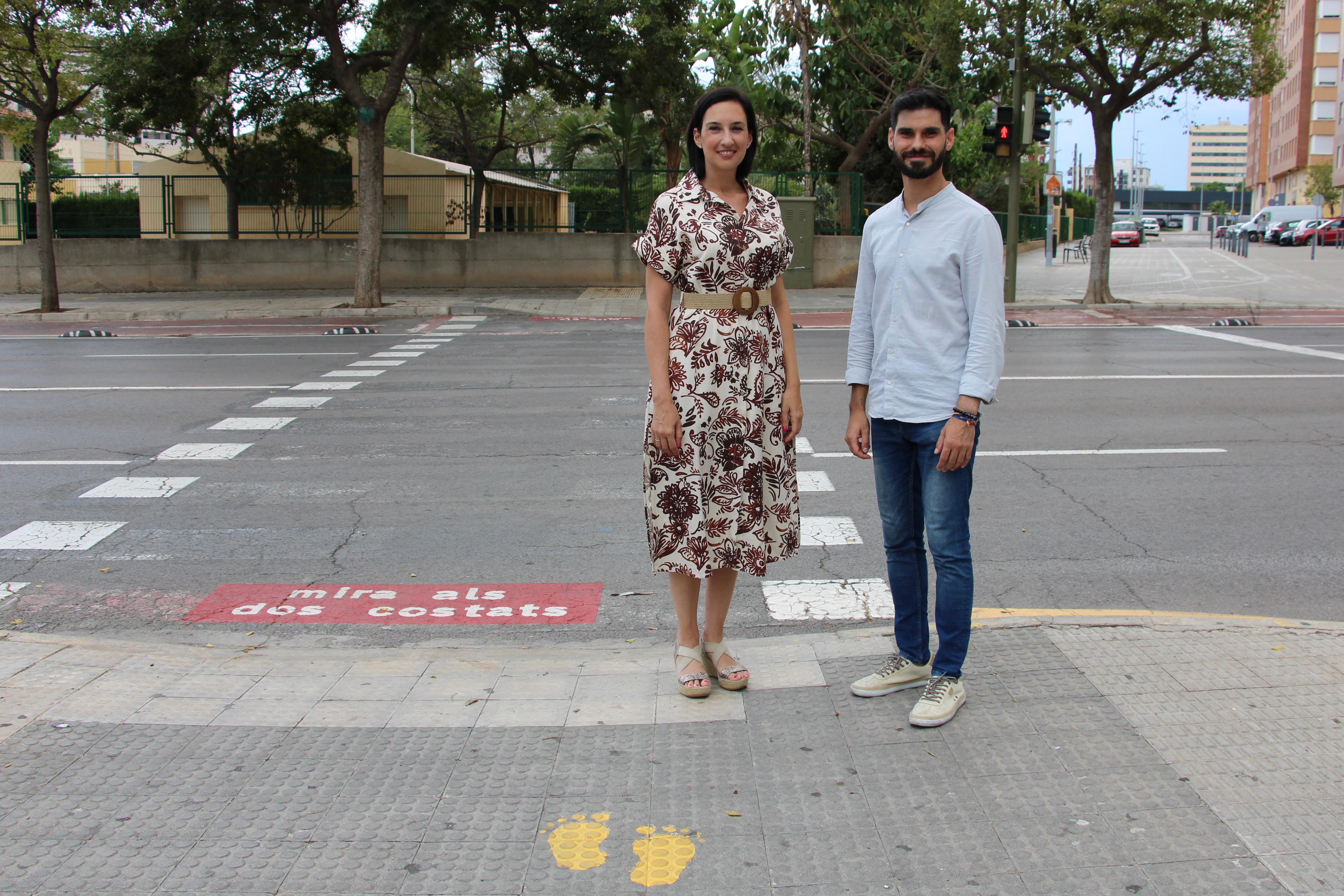 El regidor de Mobilitat, Cristian Ramírez, a un camí escolar segur de Castelló