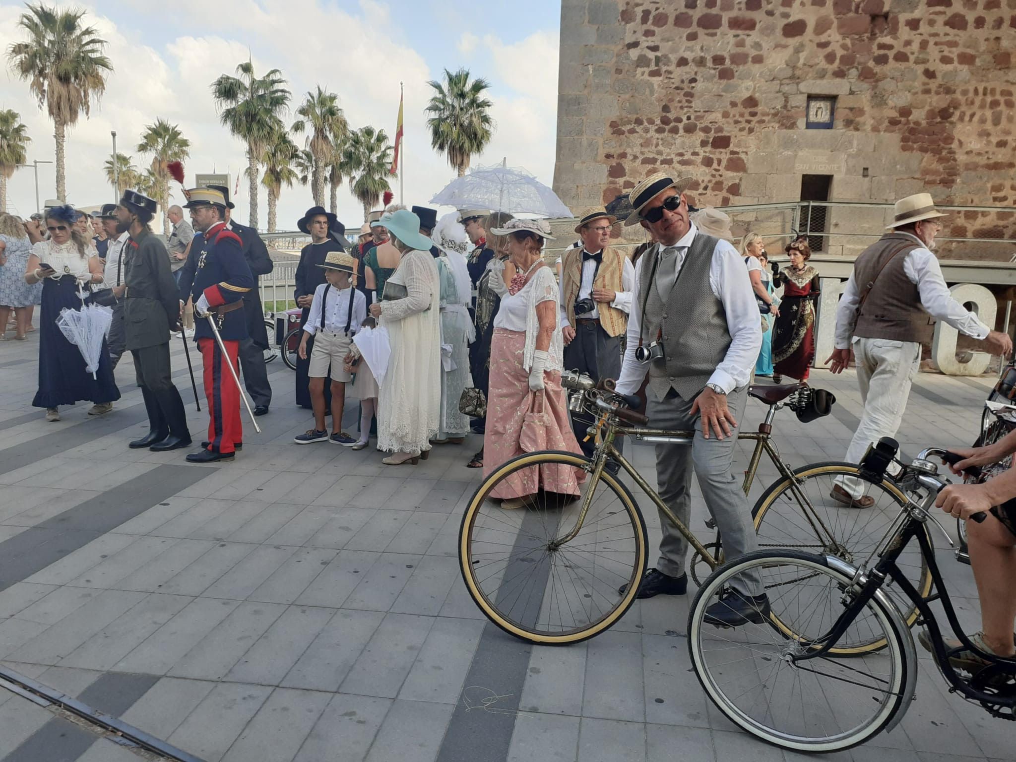 Recreacions històriques de la Belle Époque a Benicàssim