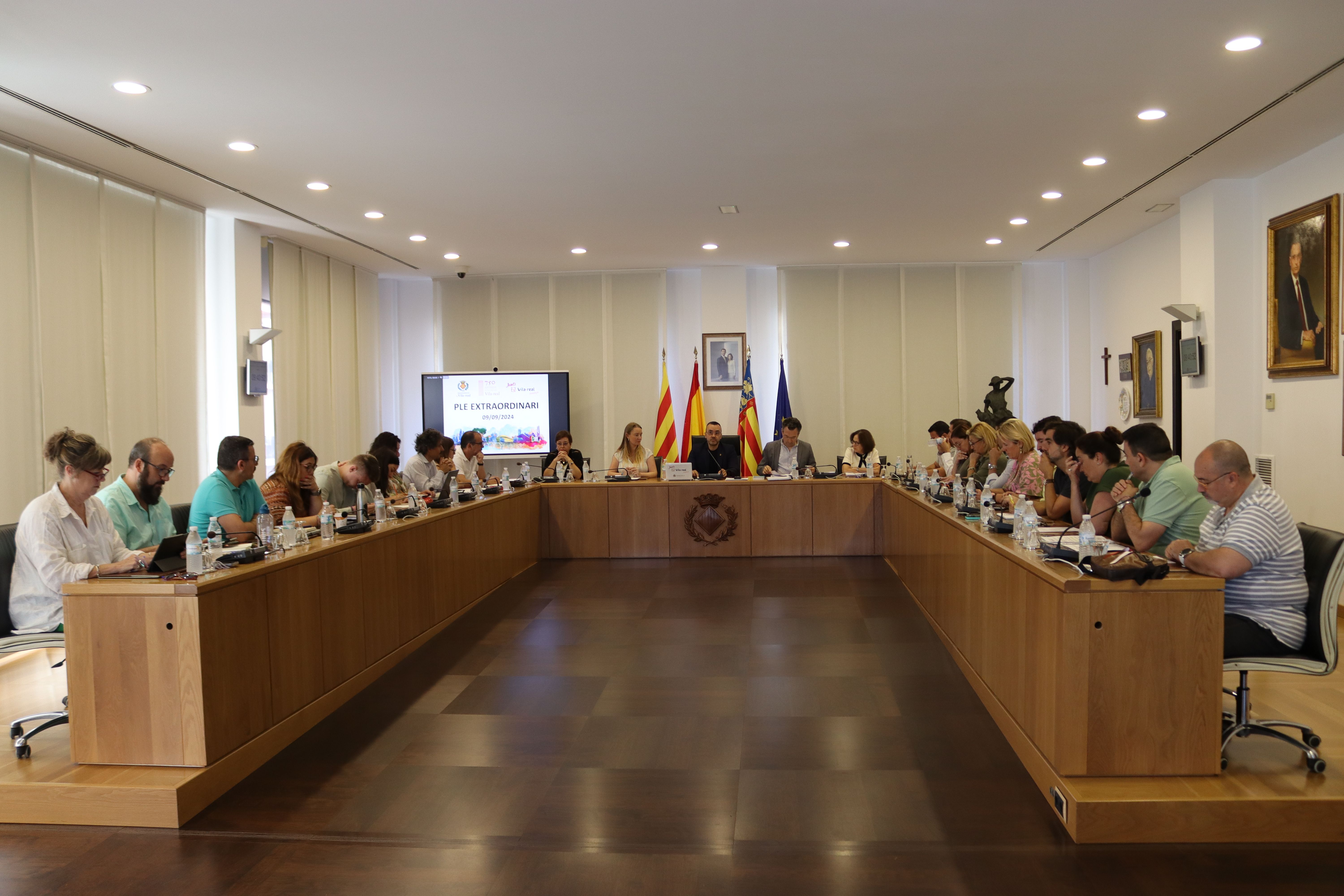 Ple extraordinari en l'Ajuntament de Vila-real