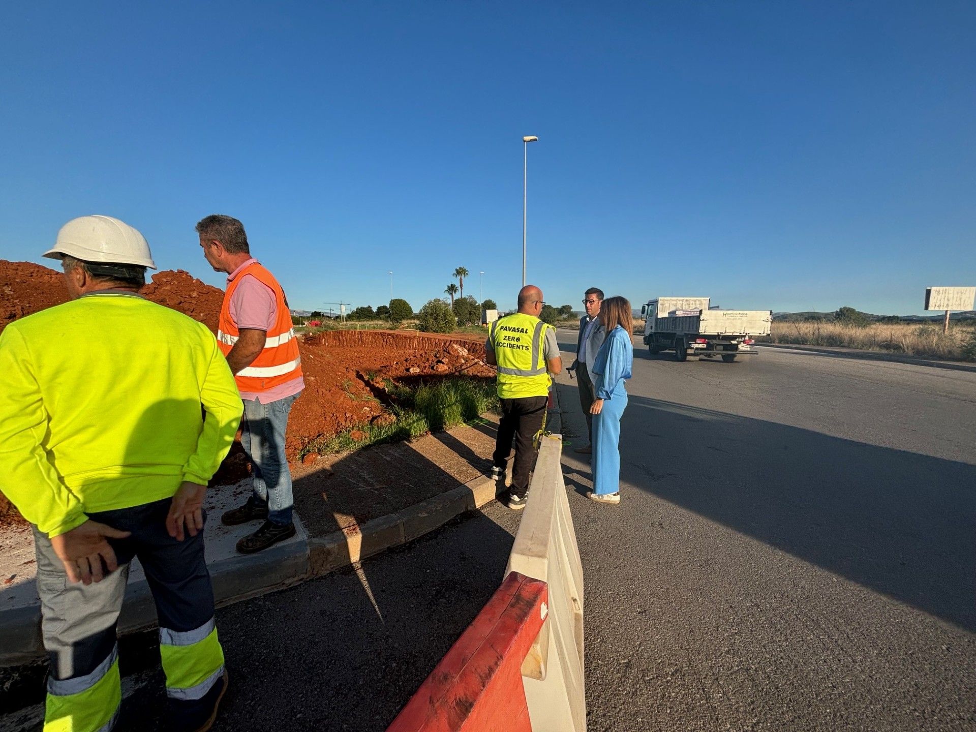 Visita a les obres de la rotonda d'accés al polígon industrial Supoi-8 d'Almassora