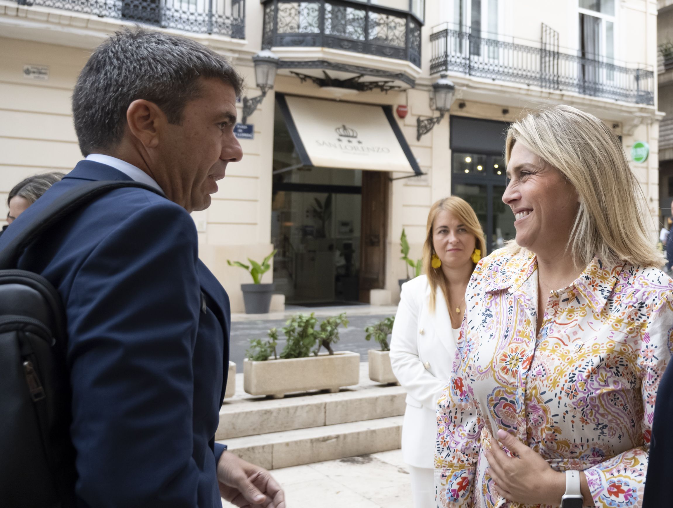 La presidenta de la Diputació de Castelló, Marta Barrachina, juntament al president Carlos Mazón