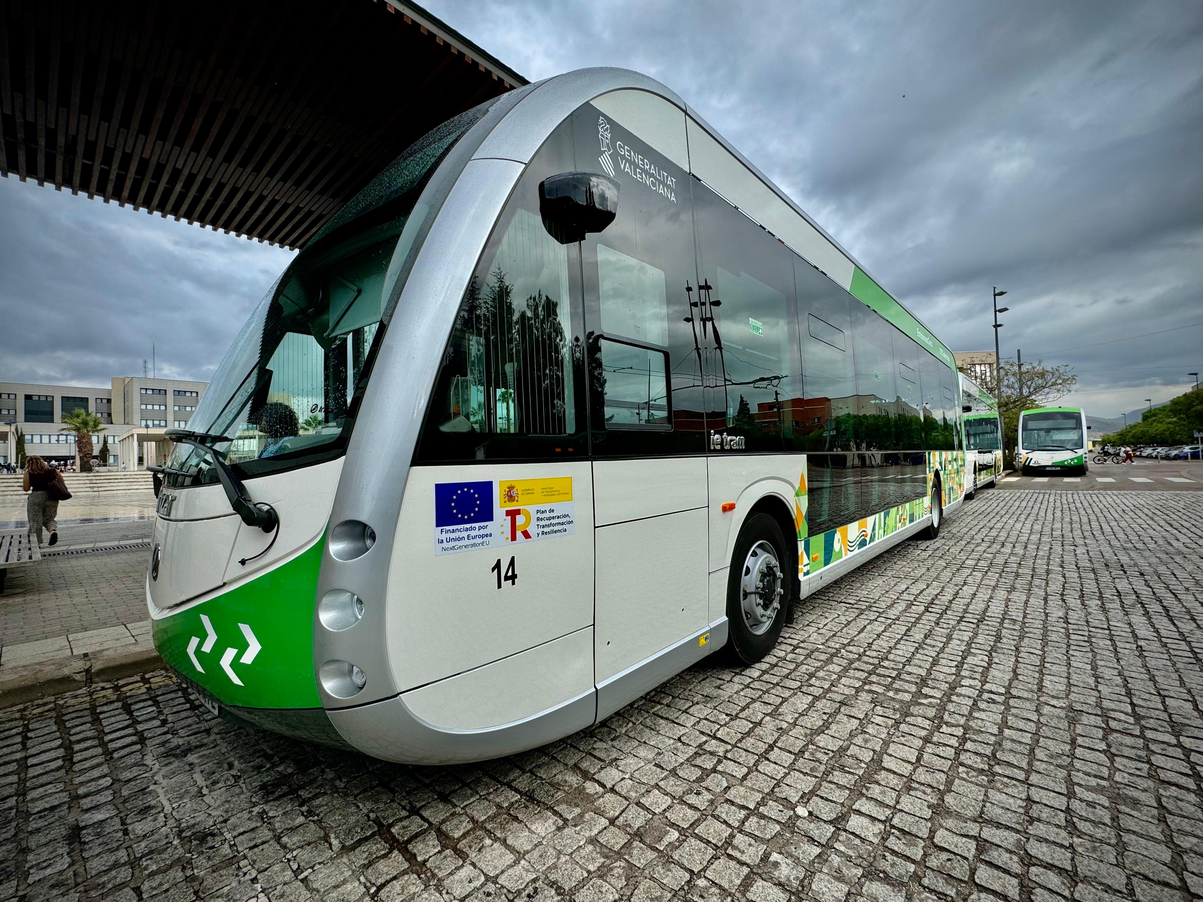 Nou vehicle elèctric del TRAM de Castelló