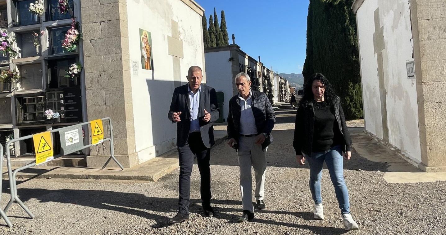Vicent Sales visita el Cementeri municipal de Castelló