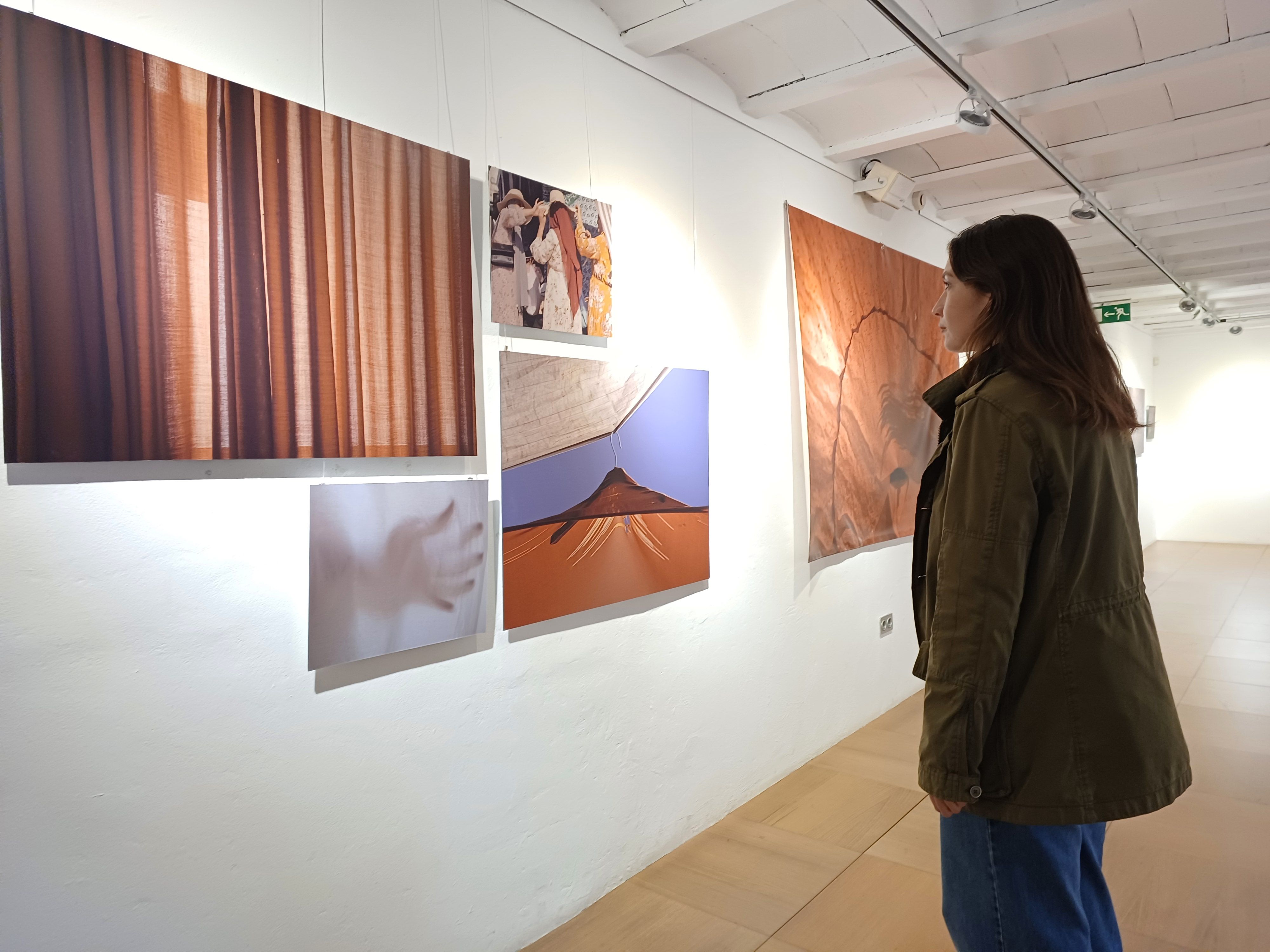 Exposició fotogràfica 'B-LÓ' en el Mucbe