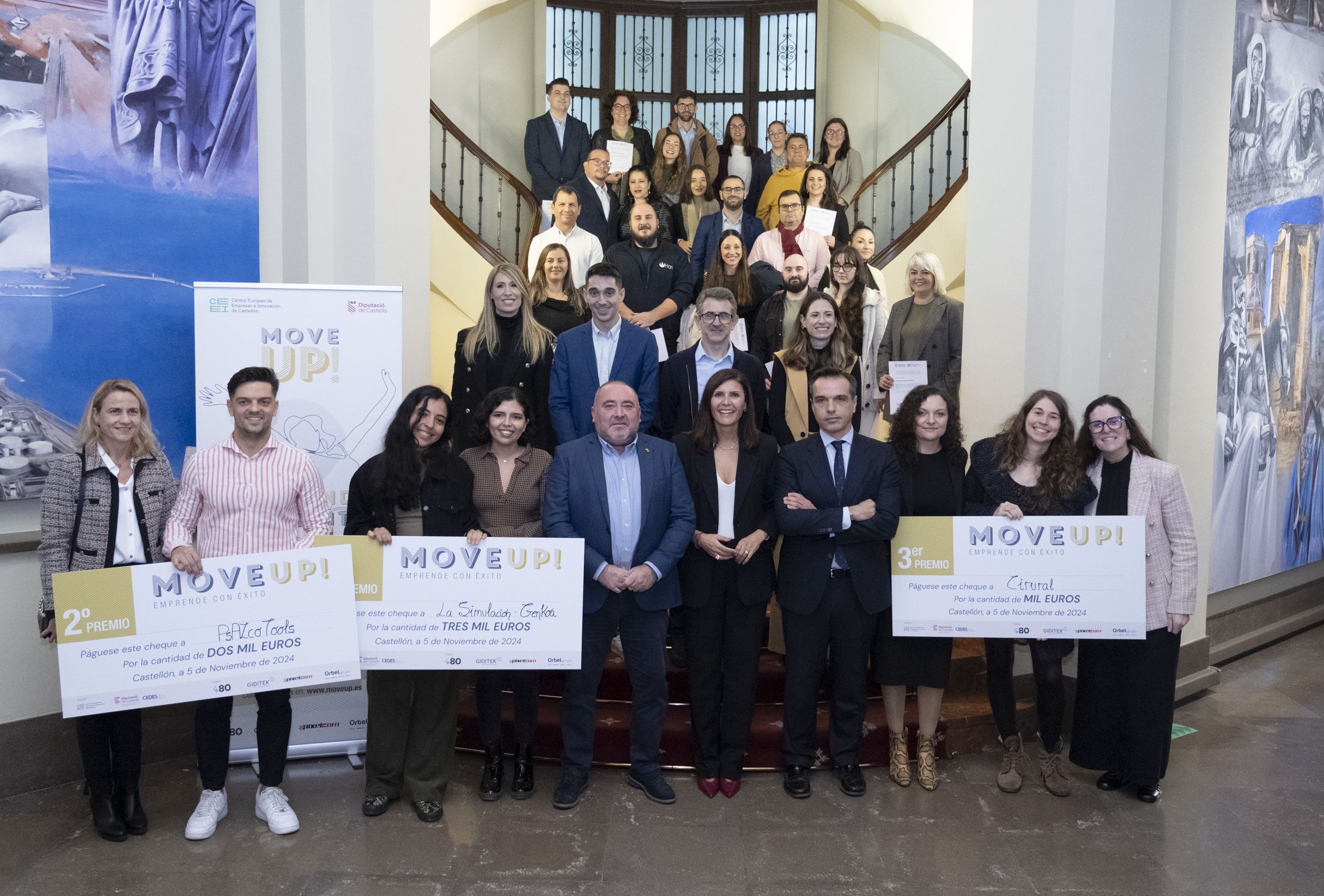 Participants de la nova edició del programa 'Move Up! Emprende con éxito'