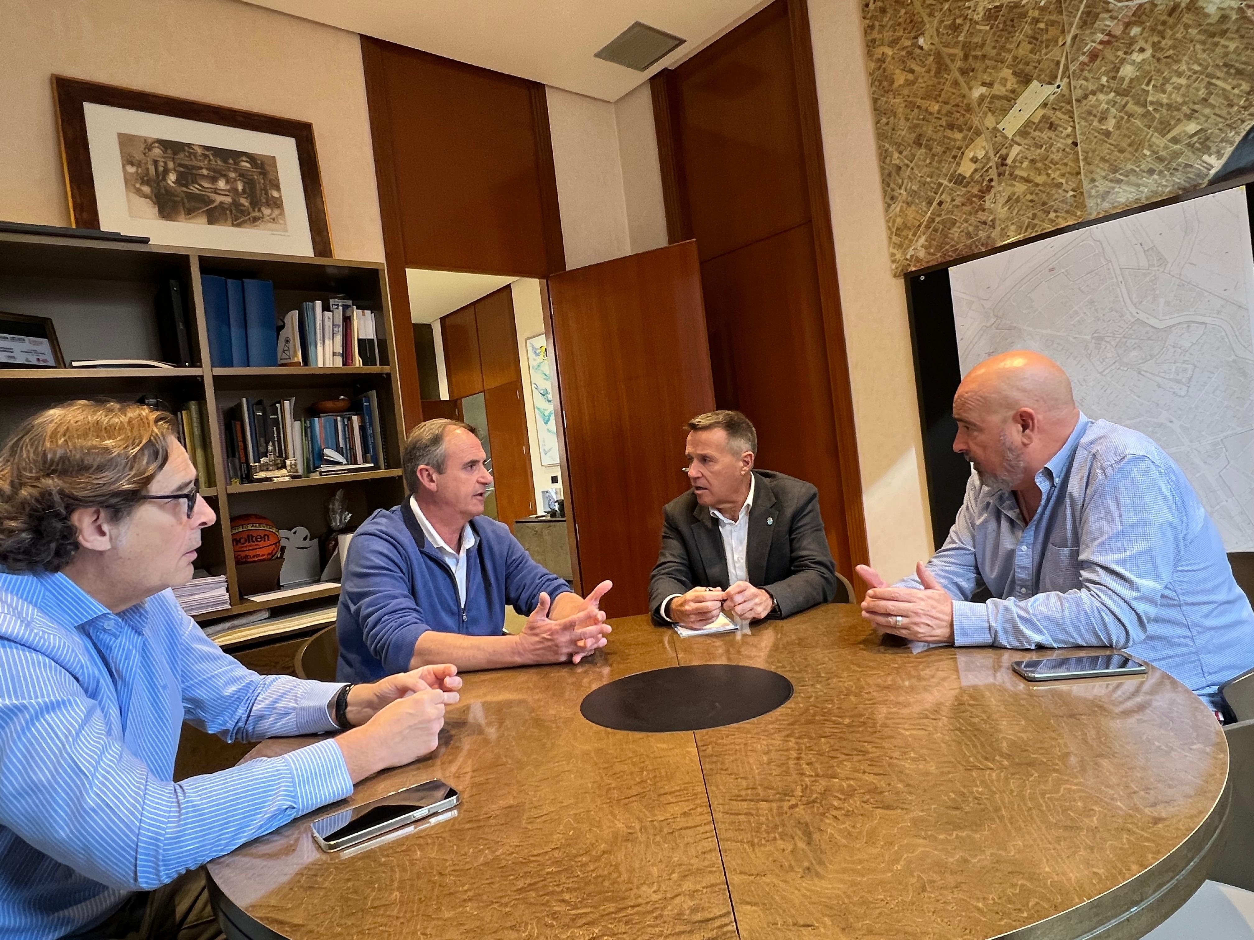 Reunió sobre jabalís a Borriana