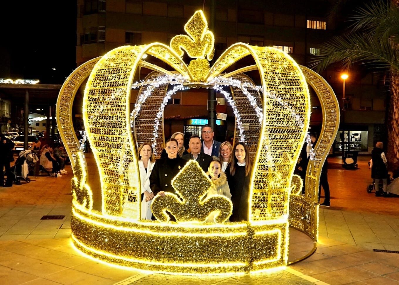 Encendido de luces de Navidad en Burriana