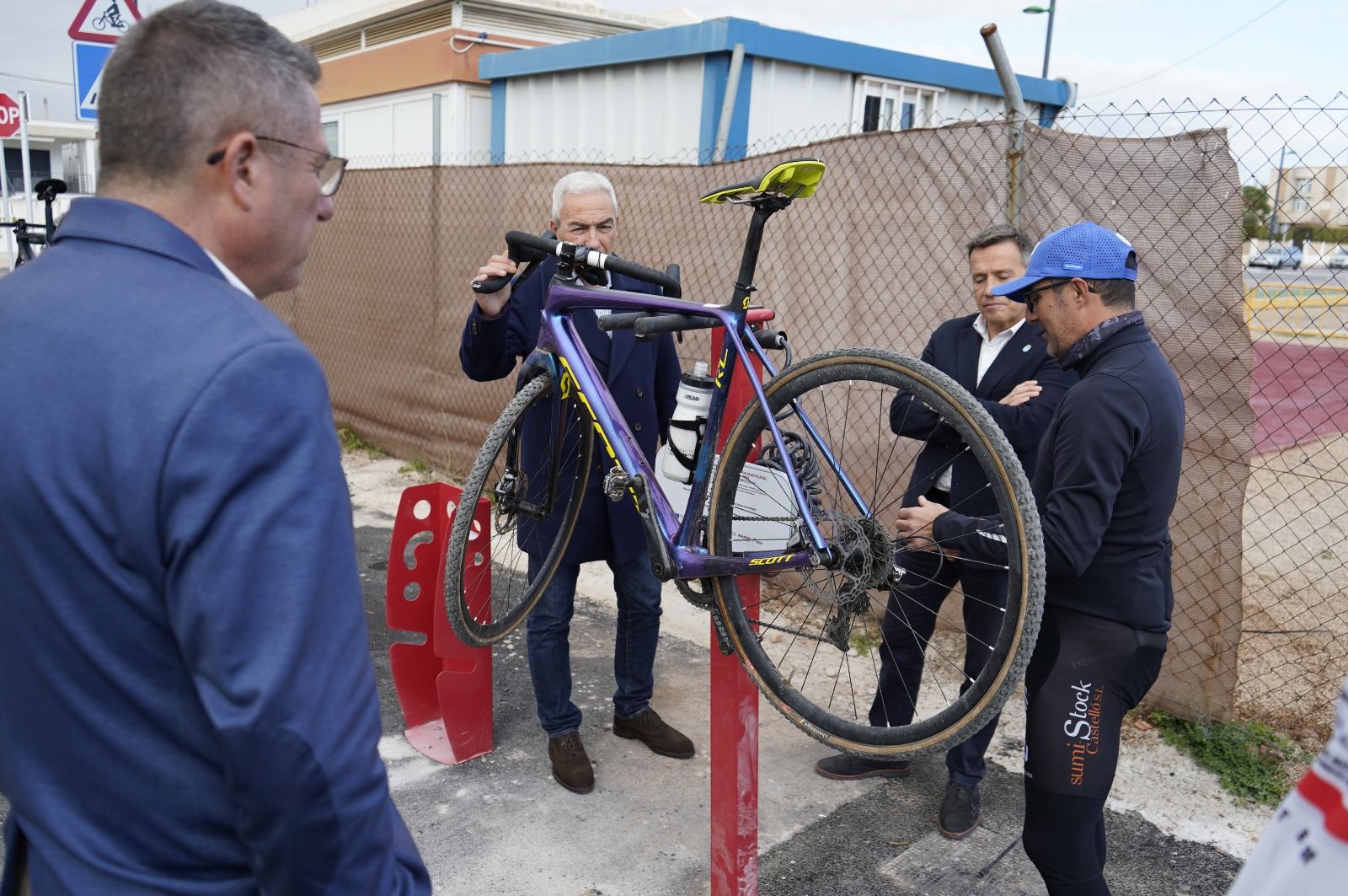 Punt de recàrrega per a bicicletes elèctriques a Borriana