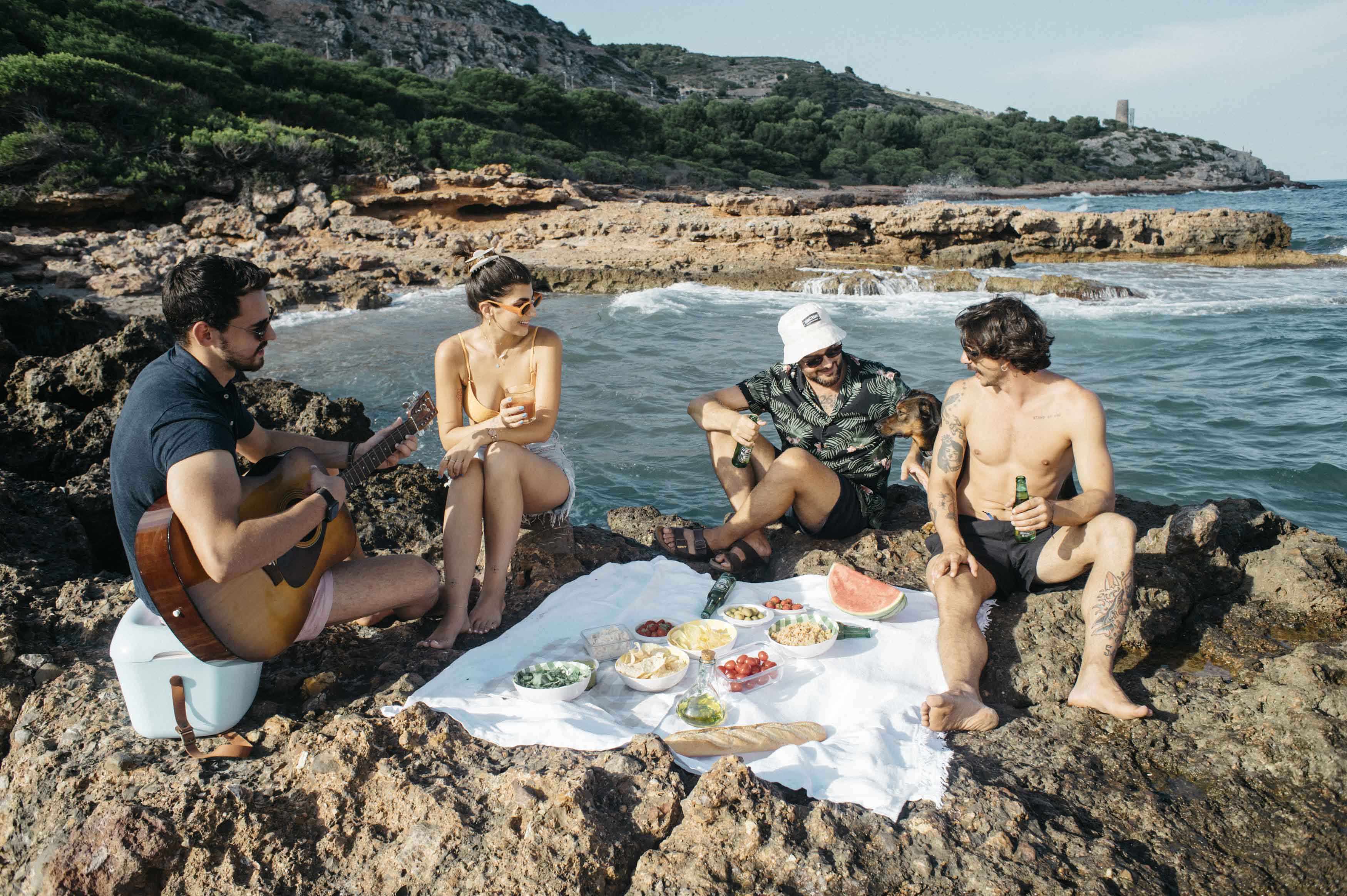 Un grup de turistes a Orpesa