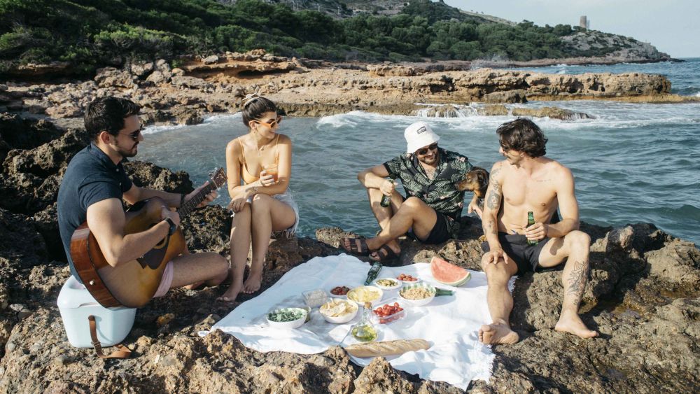 Un grup de turistes a Orpesa