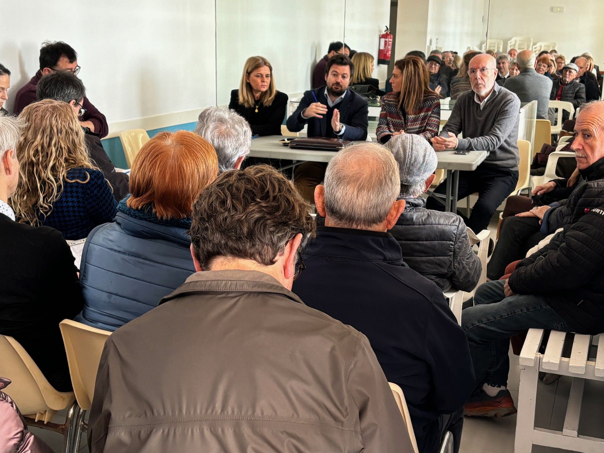 Reunió a l'Ajuntament d'Almassora amb Costes