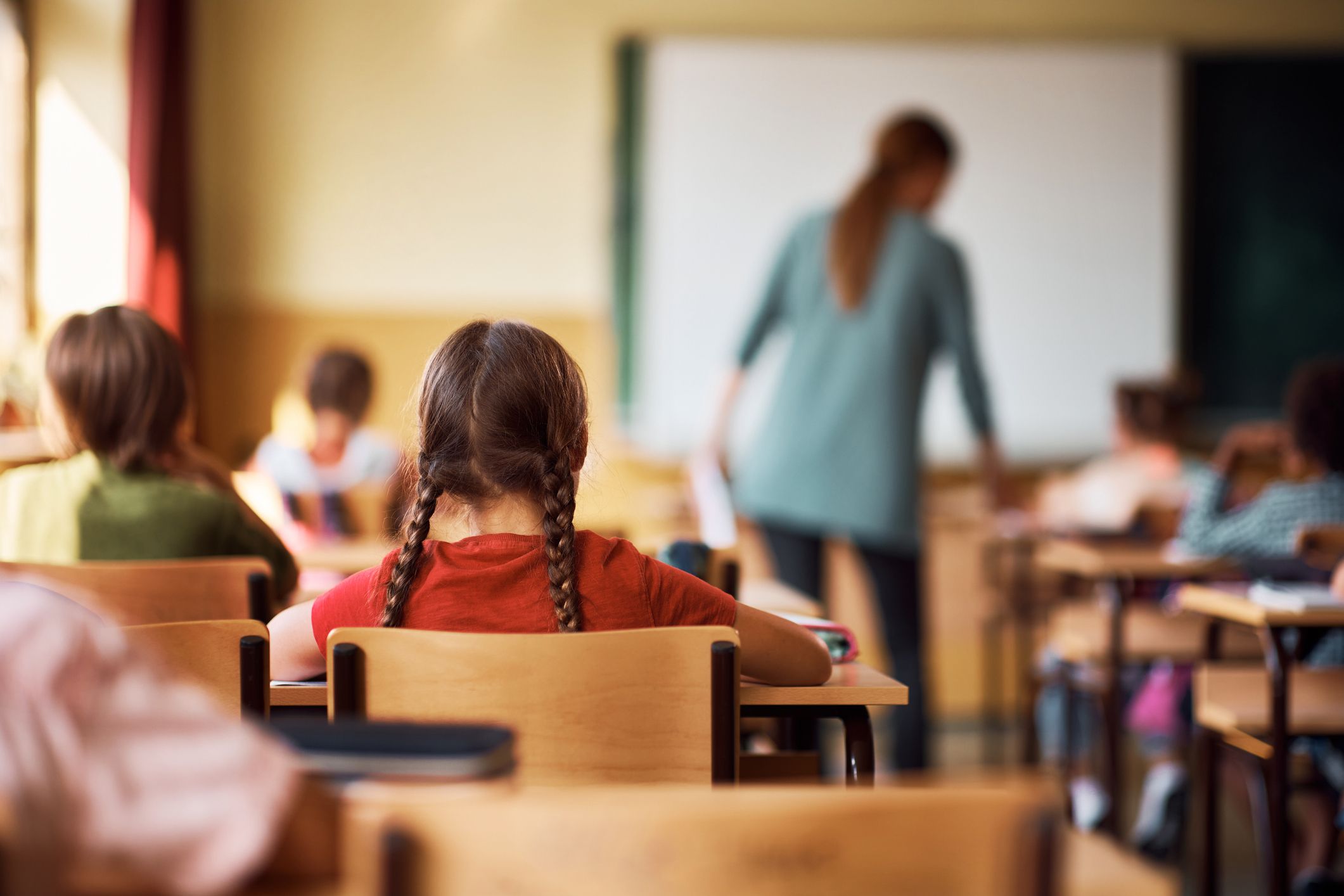Niños en un colegio en Castellón