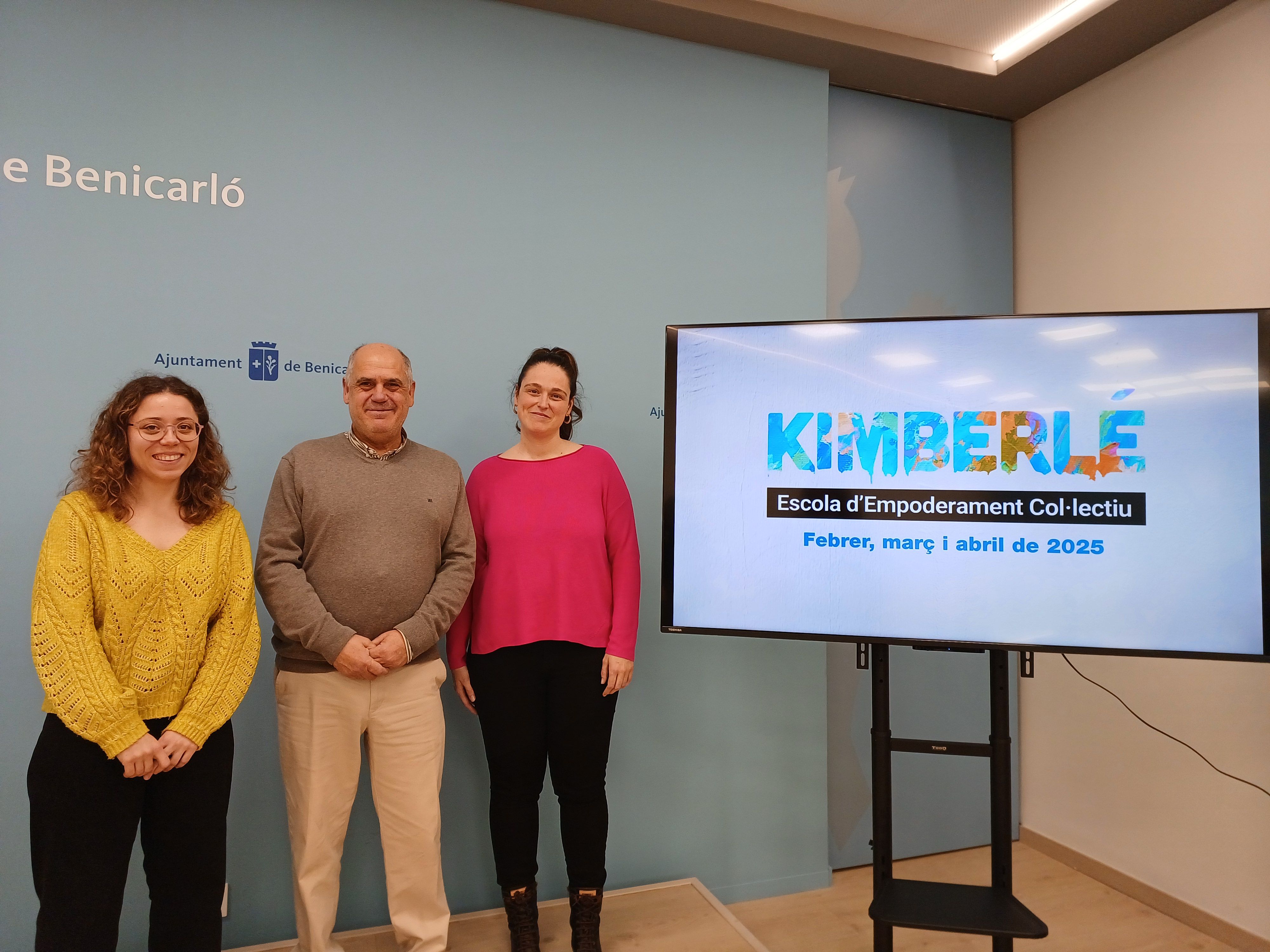 Presentación del 8M en Benicarló