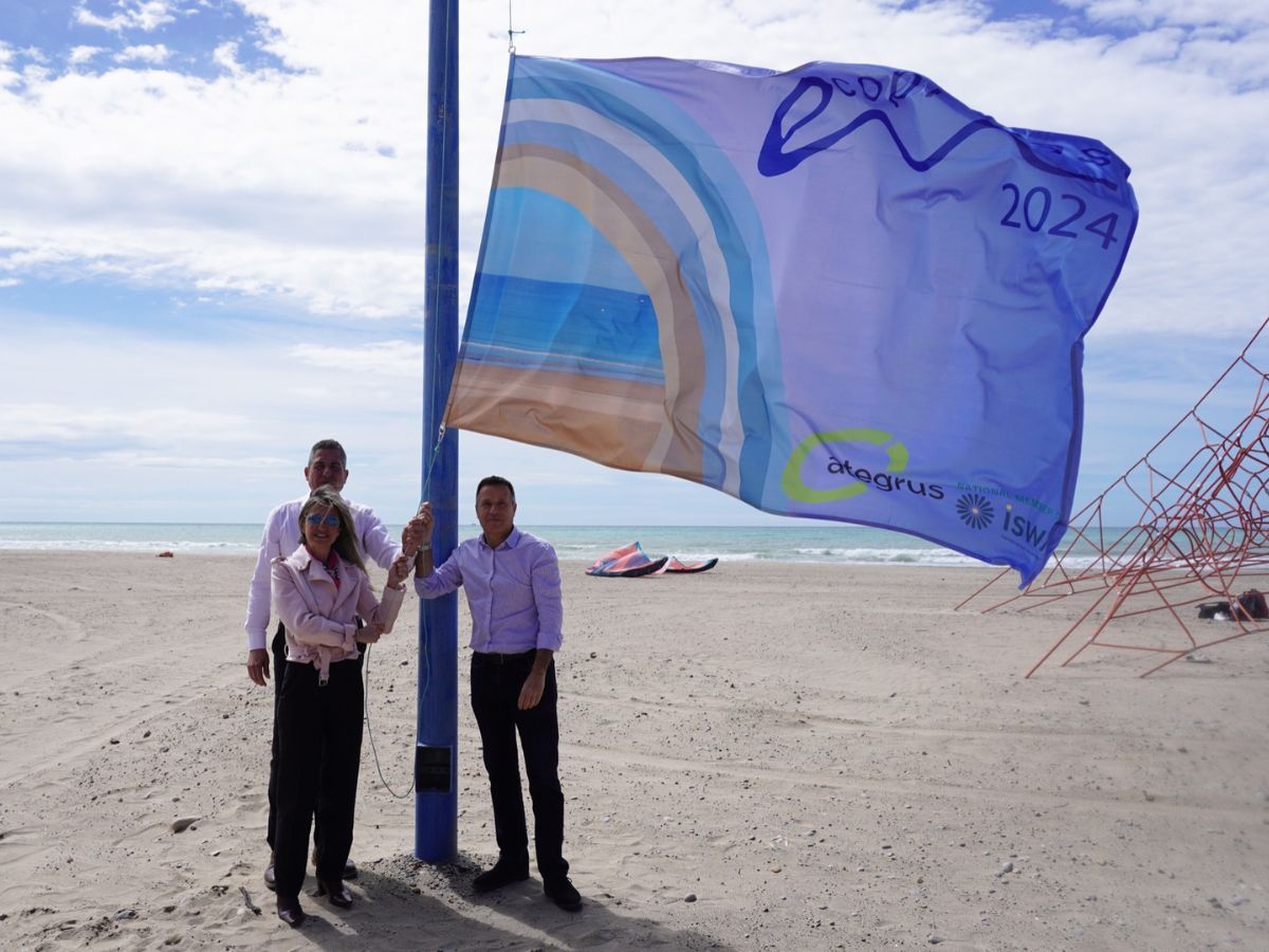 Burriana suma por primera vez el galardón ECOPLAYAS en la Playa de la Malvarrosa y revalida la distinción para la Playa del Arenal