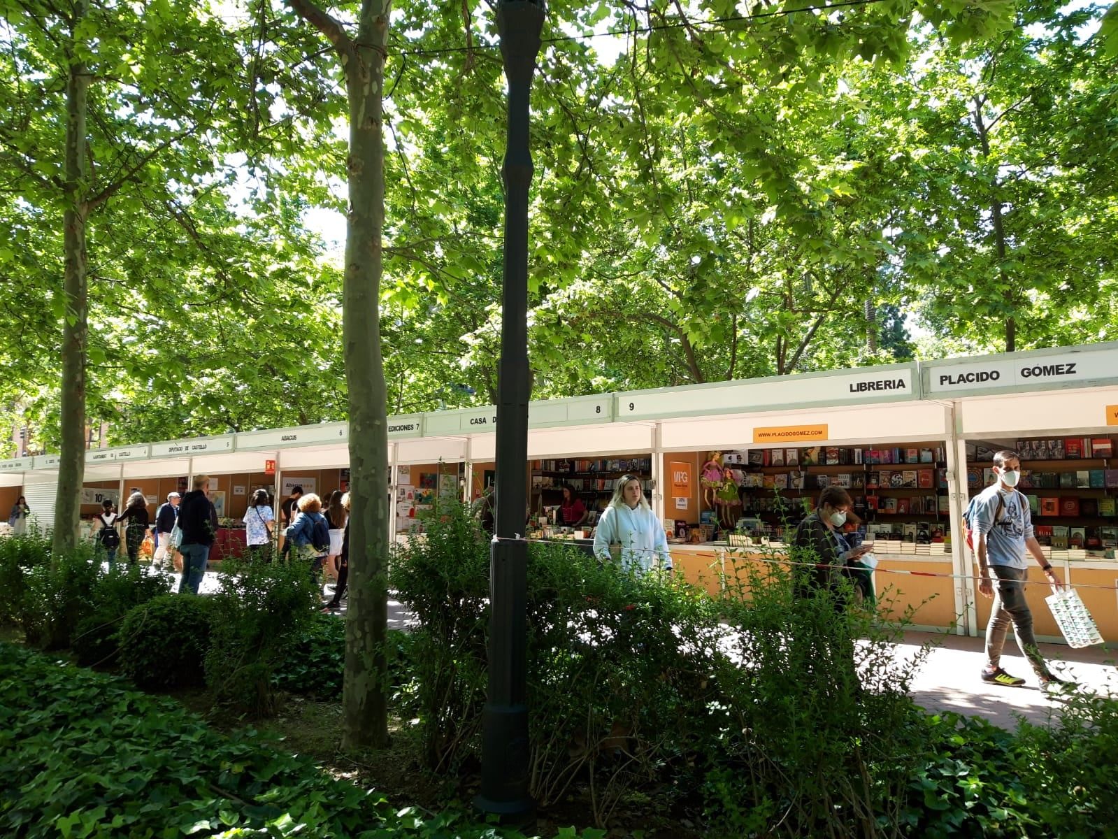 Fira del Llibre a Castelló en el Parc Ribalta