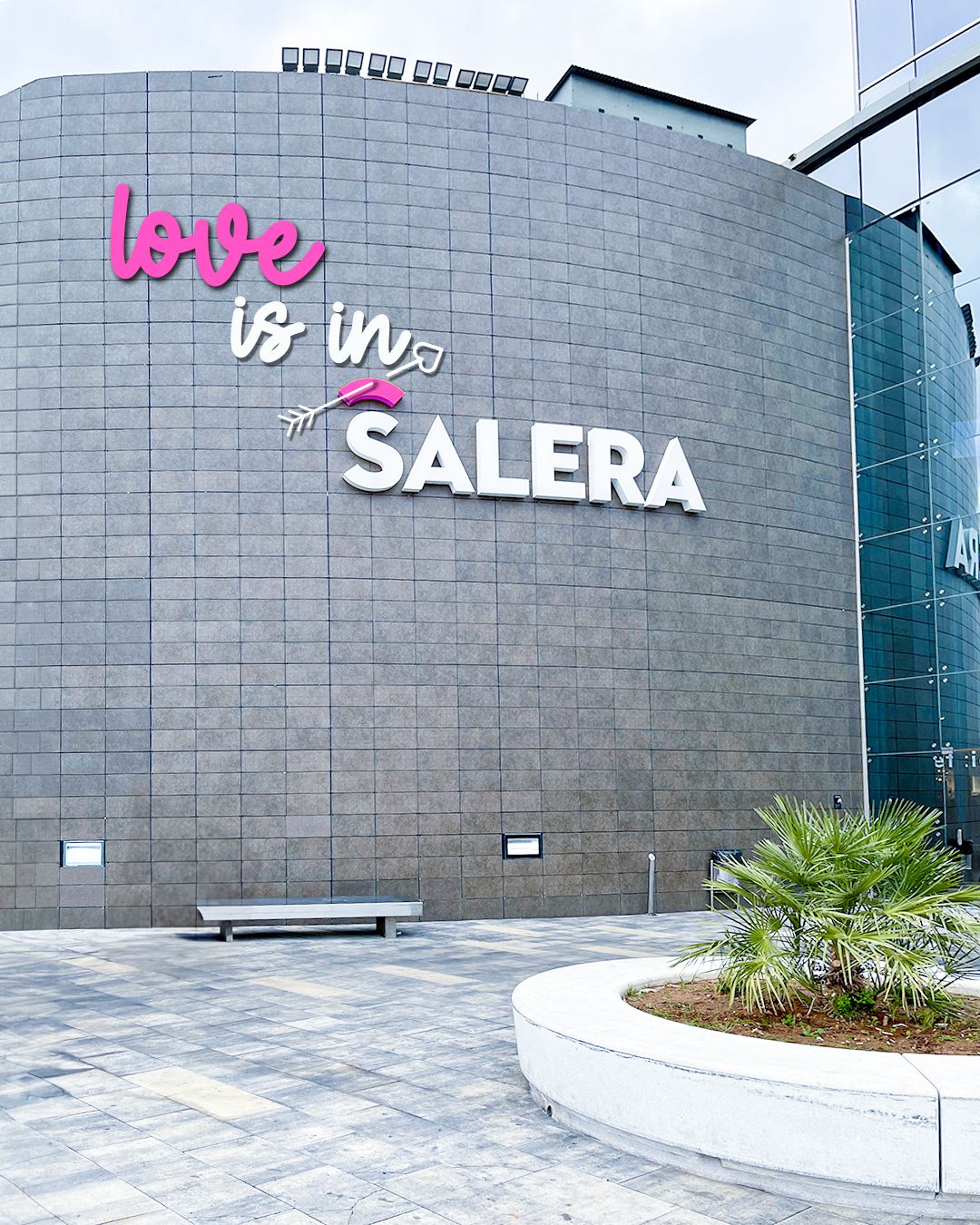 Fachada del Centro Comercial Salera de Castellón