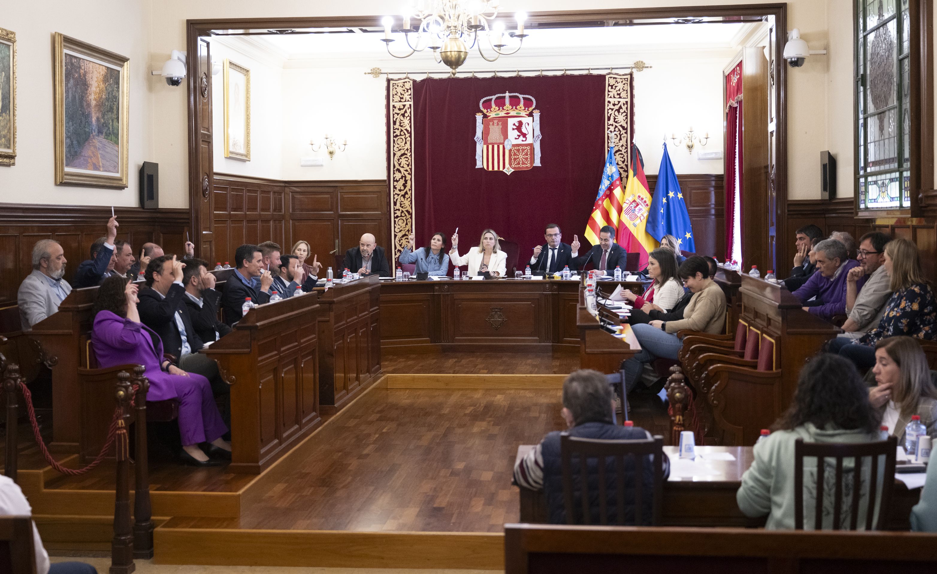 Ple d'abril de la Diputació de Castelló