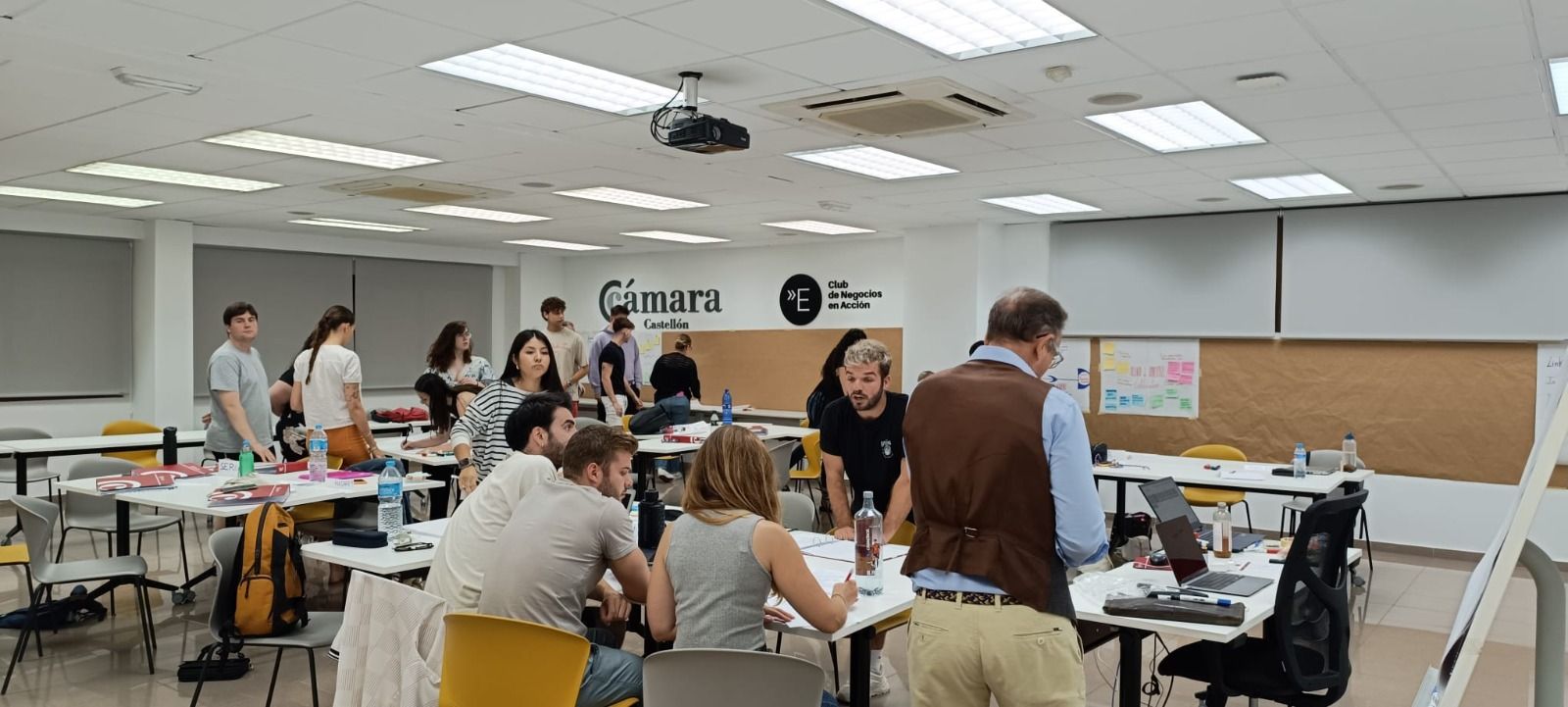 Curs per a joves en Càmera de Comerç de Castelló
