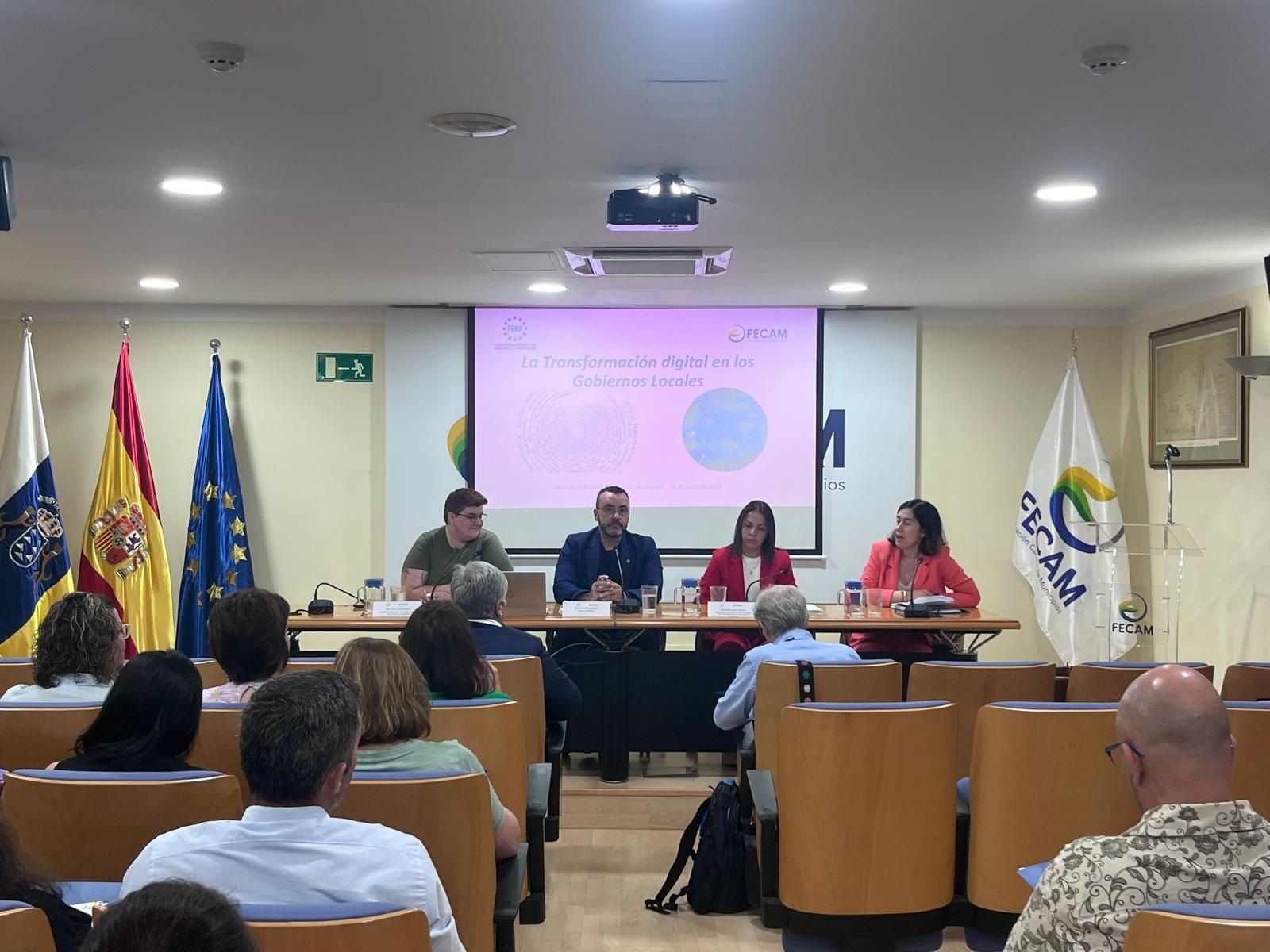 Benlloch en las jornadas de Tenerife