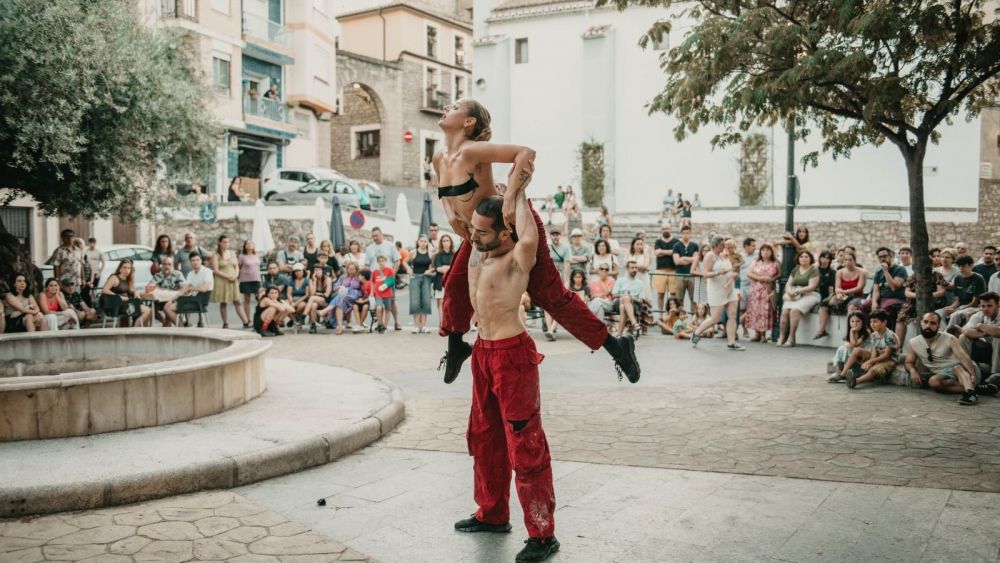 Festival CalleContemporánea en Bejís (Imágenes de Artèria Gestió i Promoció Cultural) Festival CalleContemporánea en Bejís (Imágenes de Artèria Gestió i Promoció Cultural)